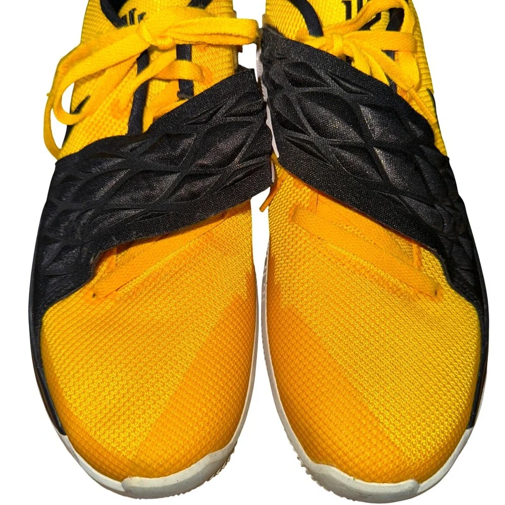 Nike Kyrie Low 1 Amarillo Mens 12 Pre-Owned AO8979-700 Basketball Shoes Sneakers